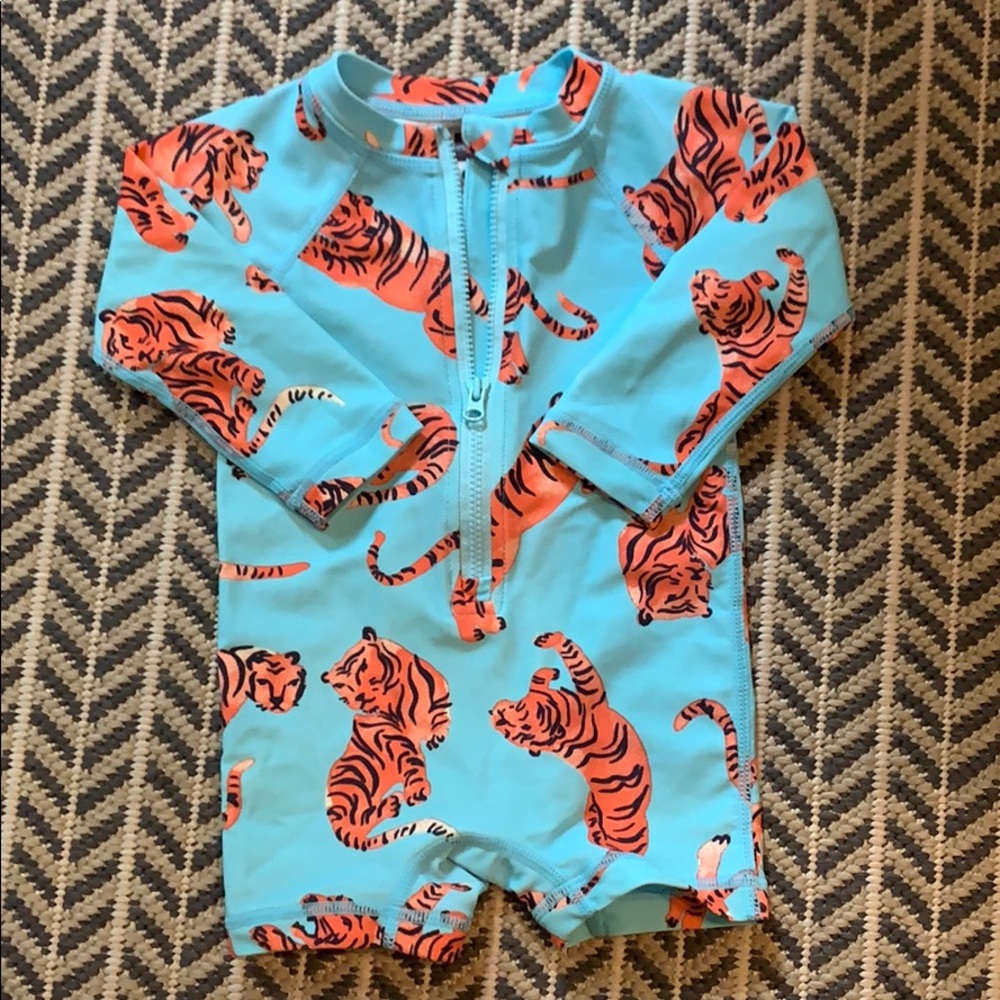 Tea Collection Infant Rash Guard (6-9mos)